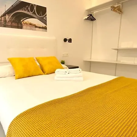 My In Triana, Luminoso Y Acogedor Apartmán Sevilla